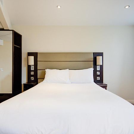Belvilla Newport City Centre Hotel - Lifestyle Dış mekan fotoğraf