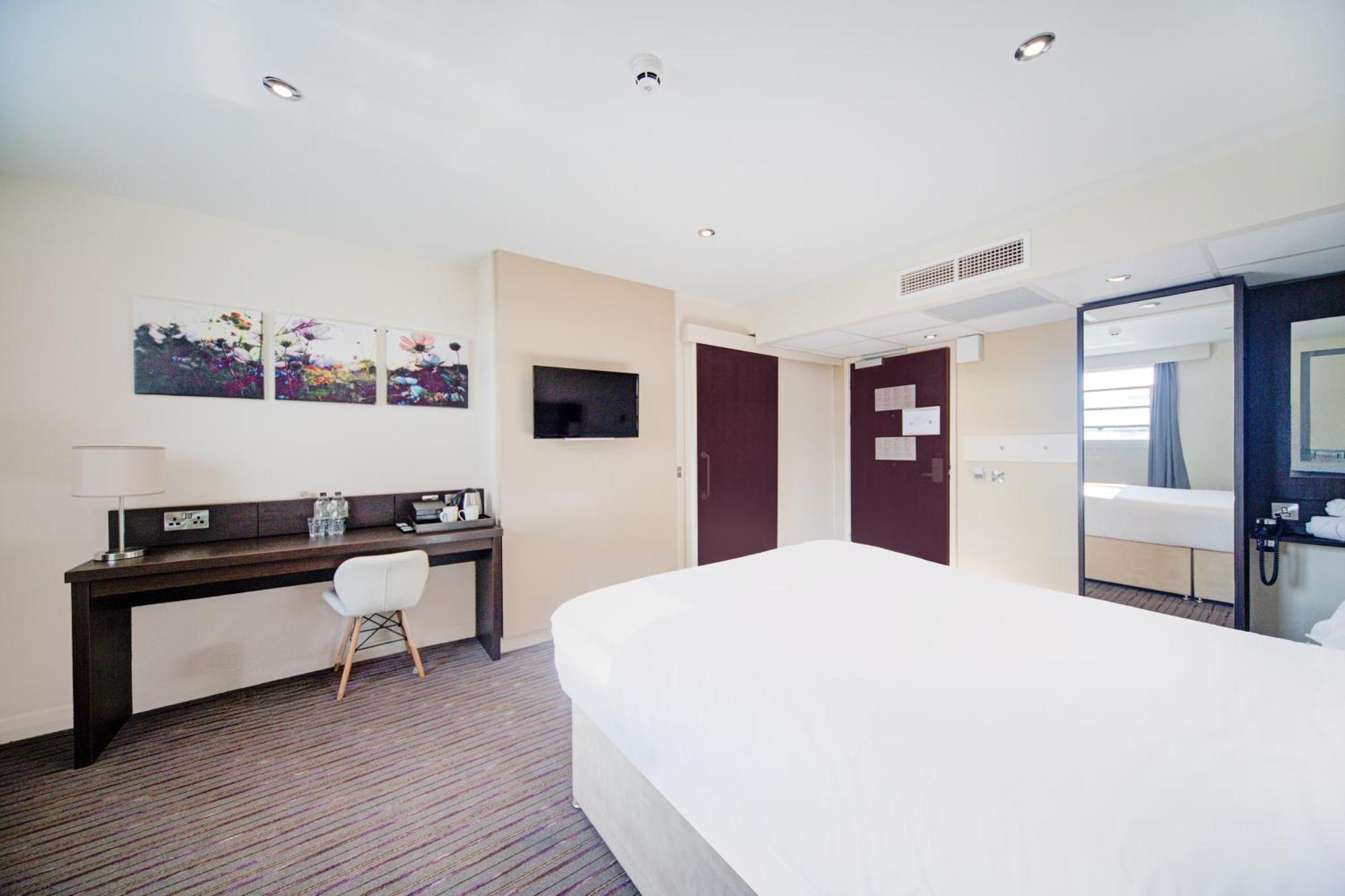 Belvilla Newport City Centre Hotel - Lifestyle Dış mekan fotoğraf