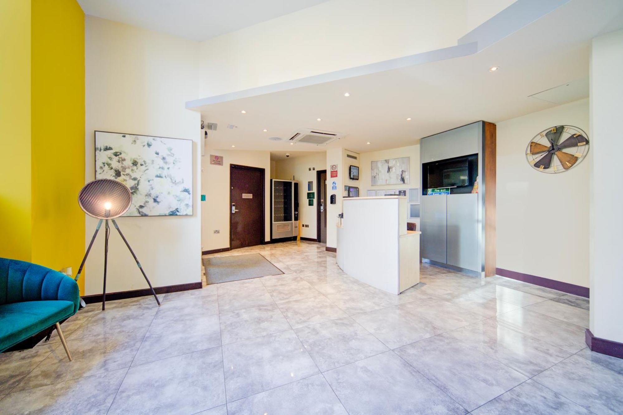 Belvilla Newport City Centre Hotel - Lifestyle Dış mekan fotoğraf