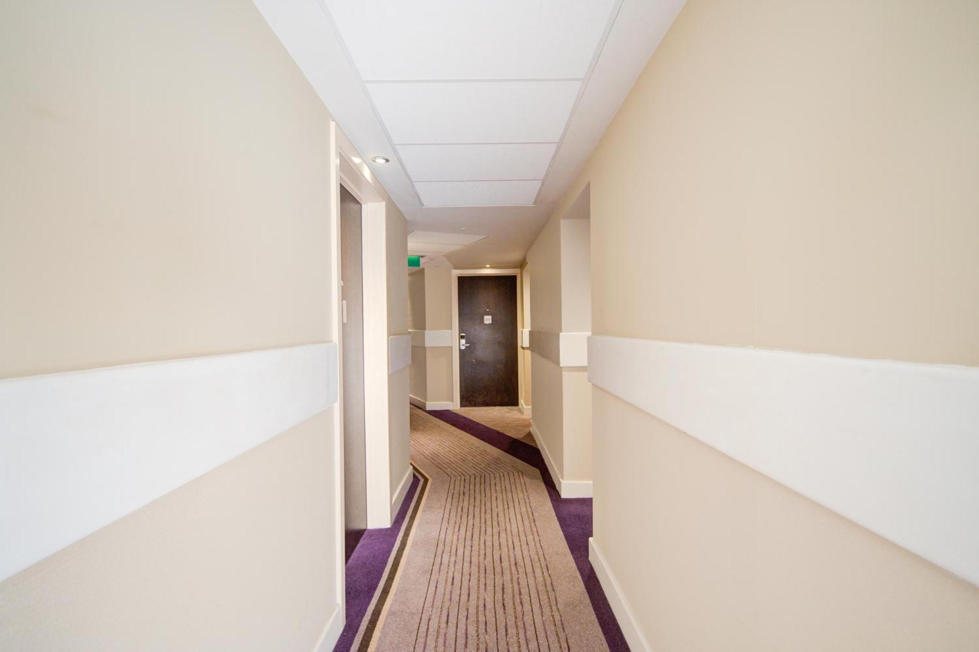 Belvilla Newport City Centre Hotel - Lifestyle Dış mekan fotoğraf