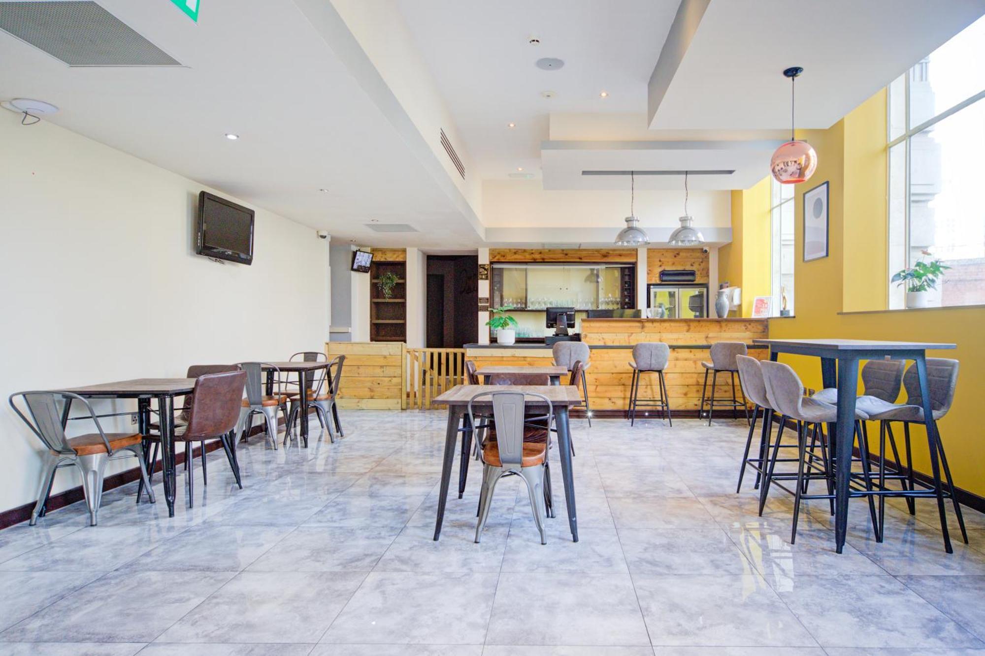 Belvilla Newport City Centre Hotel - Lifestyle Dış mekan fotoğraf